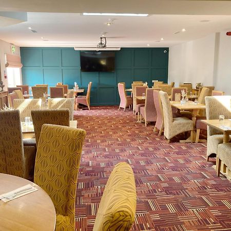 The Britannia Inn & Waves Restaurant St Austell Zewnętrze zdjęcie