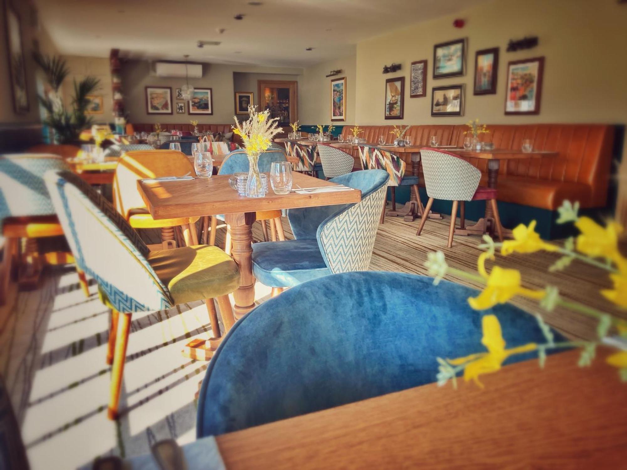 The Britannia Inn & Waves Restaurant St Austell Zewnętrze zdjęcie